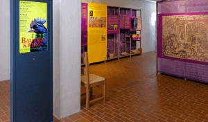 Ausstellungsraum im Hennebergischen Museum Kloster Veßra; Bild: Michael Schnell